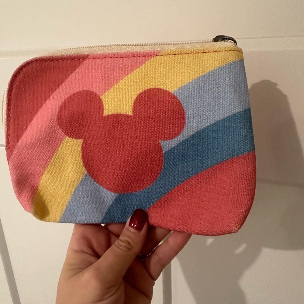 Lot of 5 makeup bags
